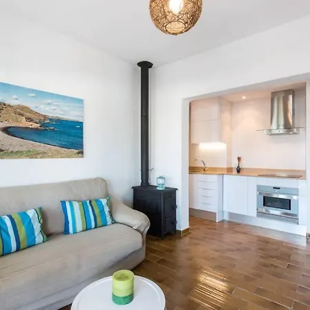 Apartamento Con Vistas Al Mar Маон